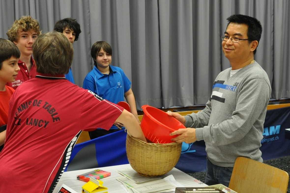 Reportage Lancy TV mars 2012 - 32ème Tournoi de la Ville de Lancy